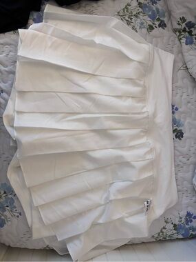 Pleated Mini Skirts (black & white) XL